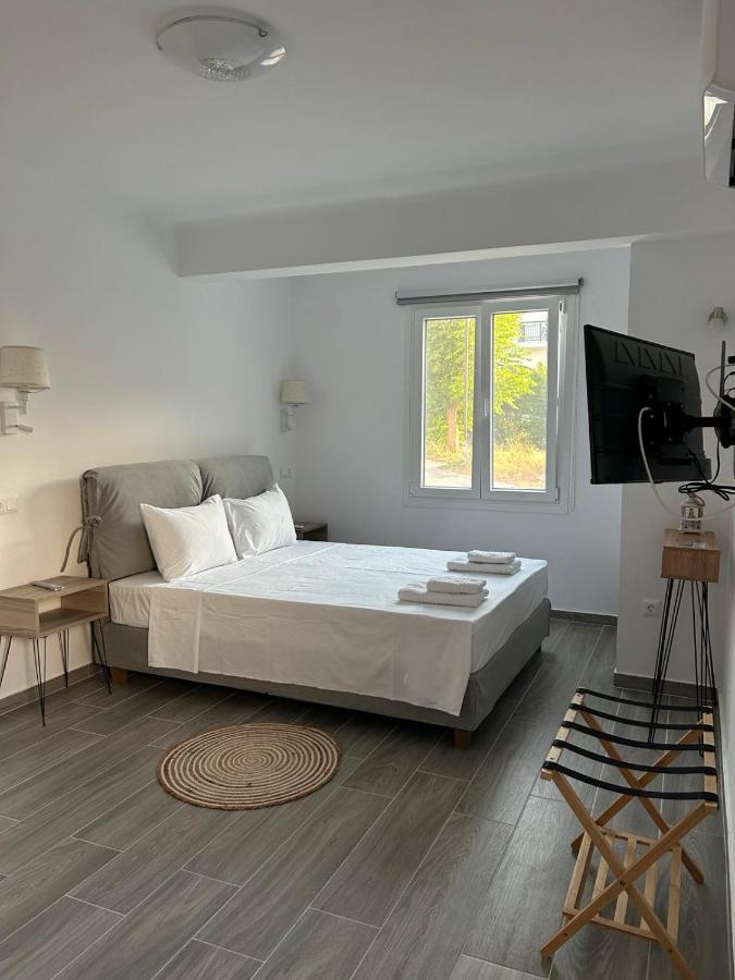 Ferienwohnung Dk Square Ándros Exterior foto