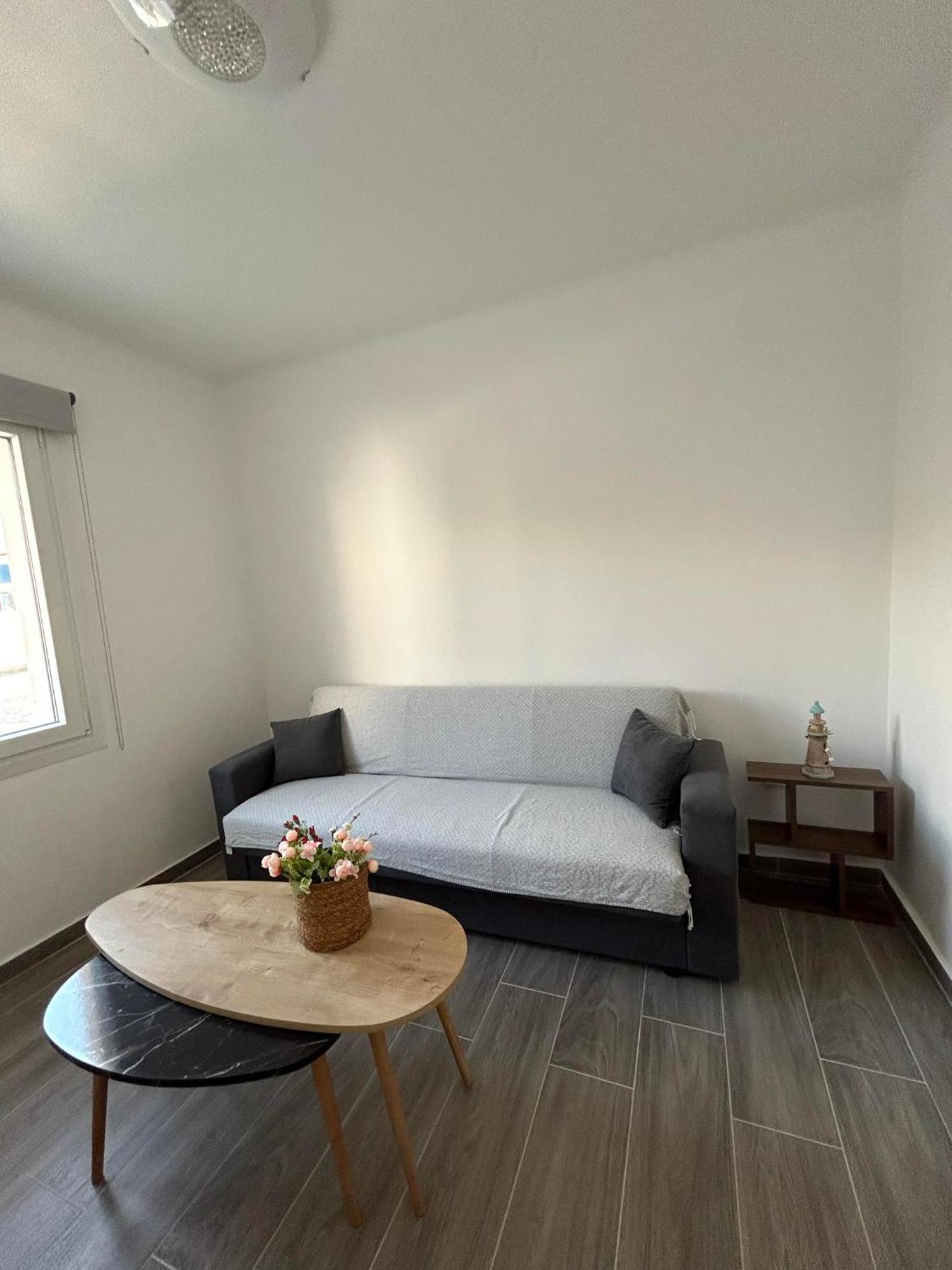 Ferienwohnung Dk Square Ándros Exterior foto
